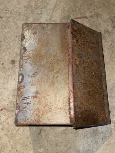 International Farmall 444 IH tractor ORINL fender tool box w/ lid EXTREMELY RARE