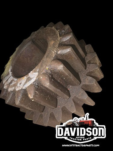 IH Farmall 50331-D 1st And 2nd Drive Gear Antique Tractor