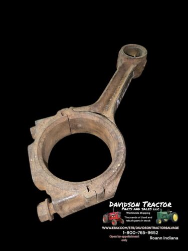 John Deere 2510 Connecting Rod T200071