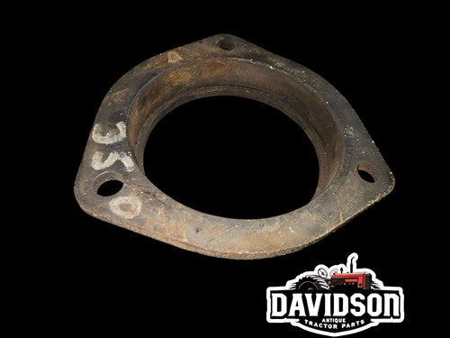 IHC Farmall 300 350 Transmission Bearing Flange Antique Tractor