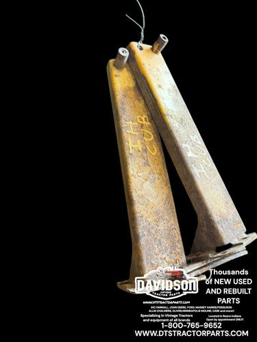 International Farmall Cub Radiator Support Bracket Mount Pair Antique Tractor
