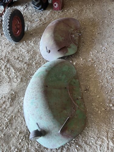 John Deere Wheatland Fenders Antique Tractor