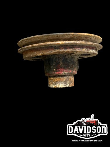 IH International Farmall 504 C-135 Gas Crankshaft Pulley Antique Tractor