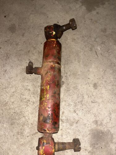 International Farmall 444 IH tractor Right powersteering power steering cylinder