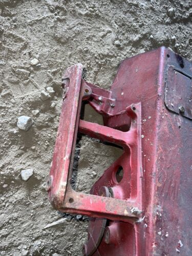 INTERNATIONAL 706 tractor dash housing steering motor bracket ih part casting