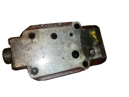 IHC Farmall Hydraulic Block Antique Tractor