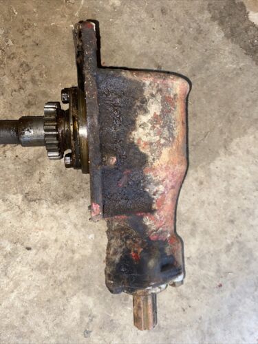 1939 or 1940 Farmall B tractor IH PTO Power Take Off drive shaft belt p assembly