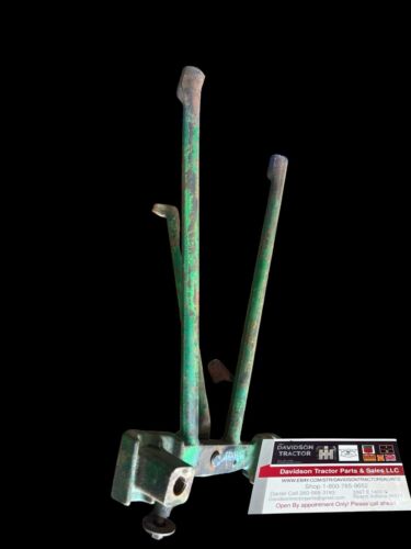 John Deere 2010 Utility Front Support Bracket T13065T