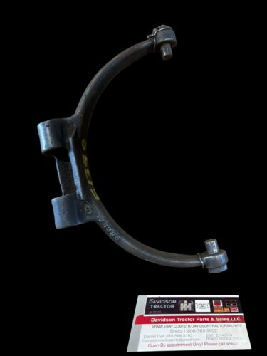 F1398R John Deere Clutch Fork For 70, 720, 730 Tractors JD Part