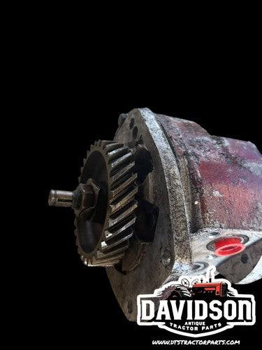 Farmall IH 400 450 tractor Good hydraulic pump assembly w/ drive gear