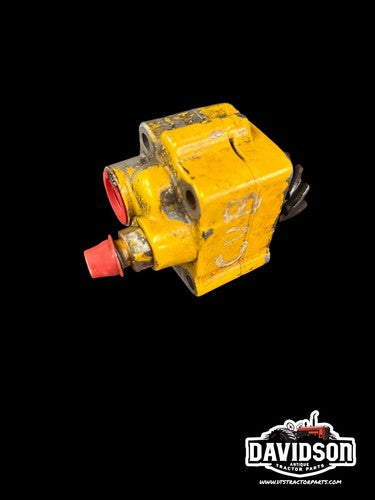 CUB LO BOY 154 184 185 INTERNATIONAL IH 547135R91 HYDRAULIC PUMP 