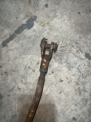 International W-400 TA Engagement Rod Antique Tractor