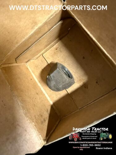 Genuine John Deere 14 P 665 R New Old Stock Nut Cap Antique Tractor