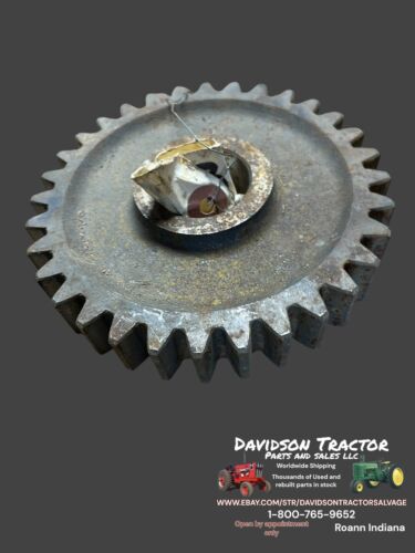 Genuine Used John Deere Countershaft Gear R33793 R33793R 2510 2520 3020 500 500C