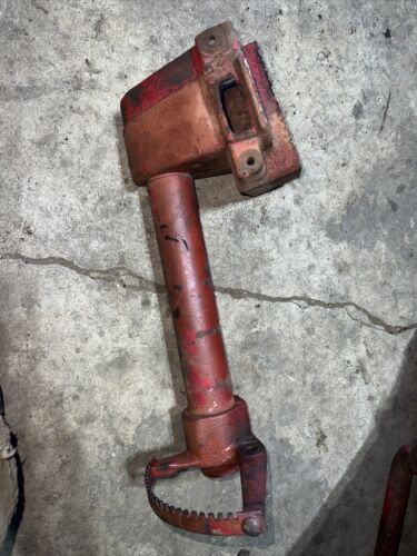 Farmall 300 350 400 450 tractor steering shaft main holder bracket w/ throttle f