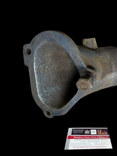 John Deere GM G upper water pipe casting F662R