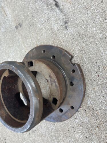 International Harvester/Farmall Housing For 300/350 Tractor (358058R1)