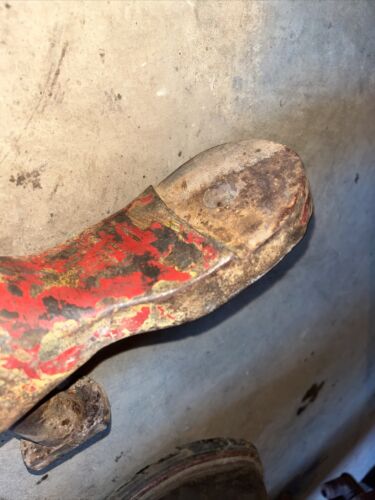 Center Steering Arm IH International 531235R1 USED 1066