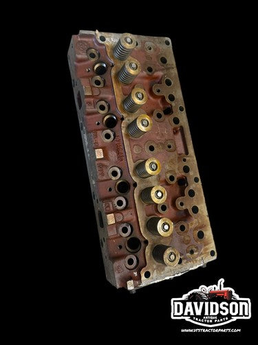 New Old Stock Cylinder Head Massey Ferguson 65 155 165 3165 3637384M91 Perkins