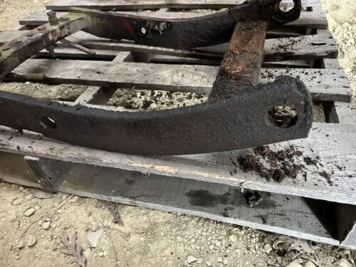International 444 IH tractor ORIGINAL drawbar draw bar hitch support bracket