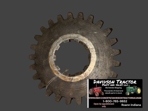USED JOHN DEERE B TRACTOR TRANSMISSION COUNTERSHAFT 2ND SPEED GEAR B1868R