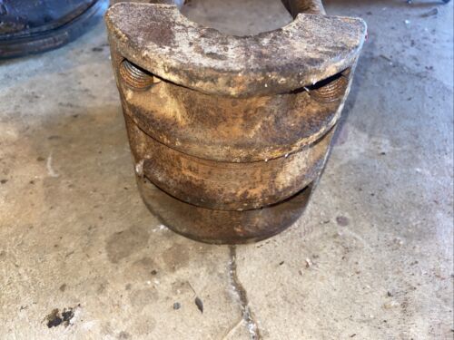 Farmall C SC Tractor IH IHC rear hub wedge double block /& mounting bolts