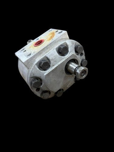 Hydraulic Pump D5NN600C For Ford 9000 9200 9600 9700 8000 8400 8600 8700 Tractor