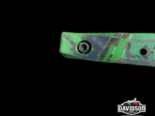 L76640 RH Sway Block John Deere 6000 Series Tractors