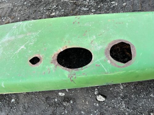 John Deere 4955 Hood engine cover