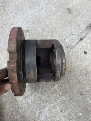International Harvester/Farmall Housing For Super H 300/350 Tractor (358058R1)