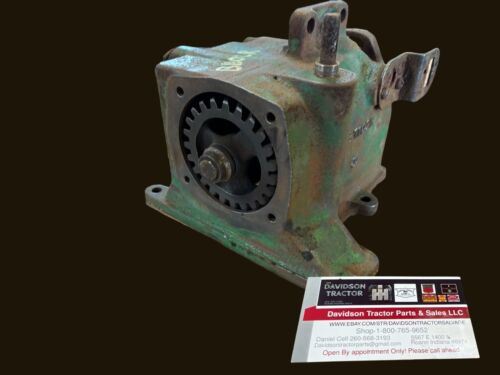 JOHN DEERE UNSTYLED B Tractor B1102R Governor Case Antique Tractor