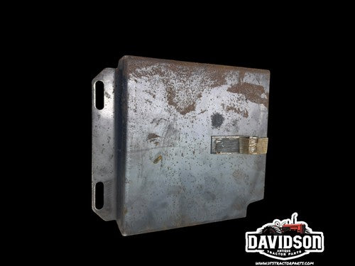 IH Farmall SA AV C SC 100 130 140 200 230 Battery Box Right Side Cover 358541R11
