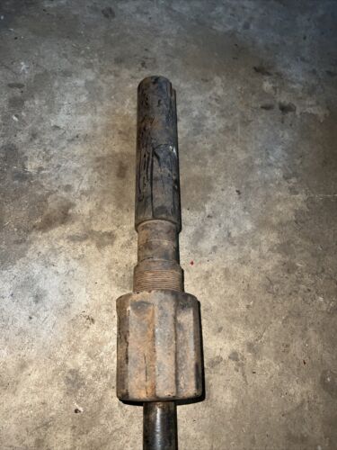 IH International 1586 Tractor Steering Column Shaft