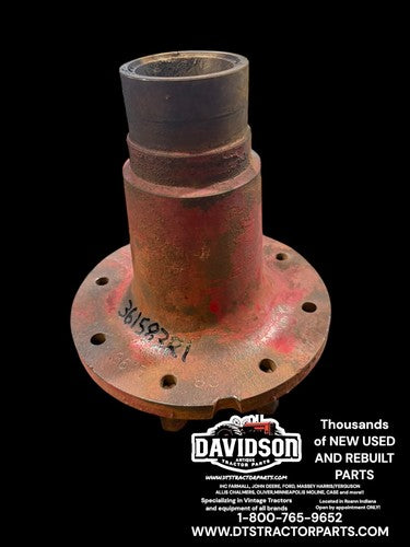 Used Wheel Hub 8 Bolt Rear fits International 300 330 340 350 460 340 361583R1