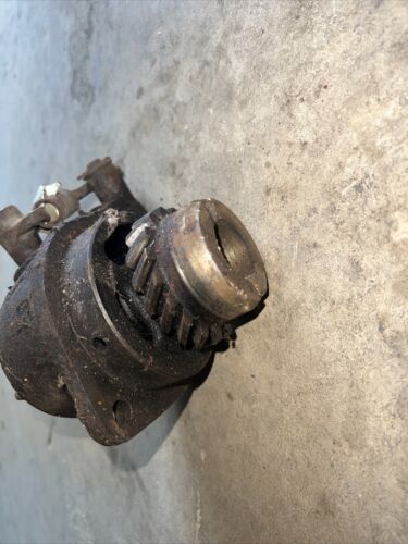 International Farmall IH Cub Tractor ORIGINAL Governor assembly w/ cover case