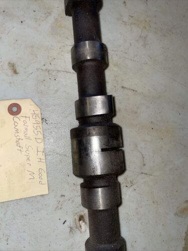International Super M Camshaft W/O Gear 45955 D