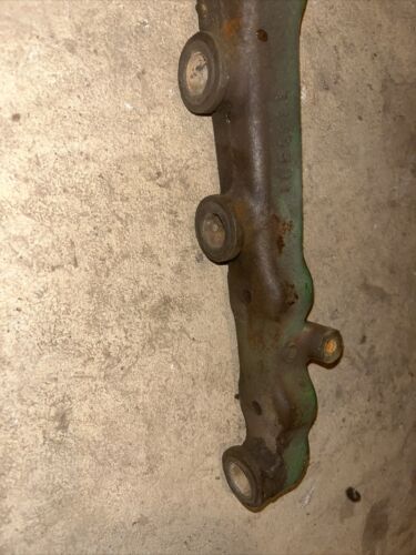 JOHN DEERE 2010 Water Manifold T16988 T16988T