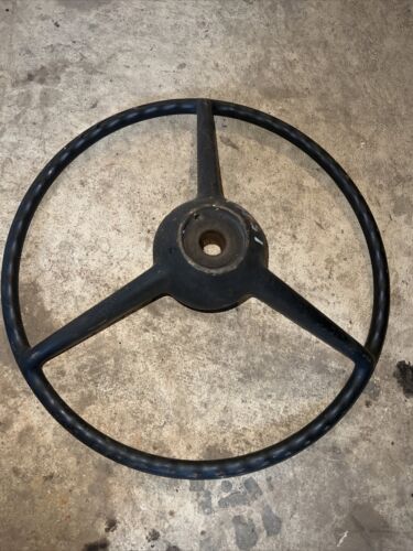 International Harvester 1586 Steering Wheel Antique Tractor IH 385156R1