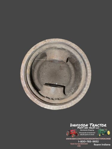 John Deere Unstyled B STD Piston B1R Antique Tractor