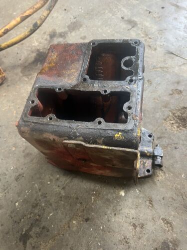 International W400 W450 Hydraulic Reservoir Tank 361518R1 Antique Tractor