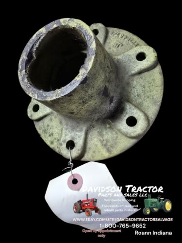 T21543T Front Wheel Hub 6 Bolt Fits John Deere 300 1020 1520 2020 2030 NOS