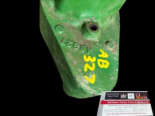 Unstyled John Deere B tractor  JD AB327 oil bath precleaner assembly Top Housing