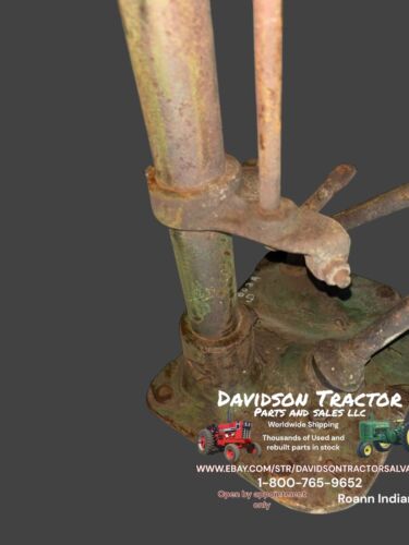 USED JOHN DEERE B TRACTOR TRANS SHIFTER/HOUSING COVER  B603R AB520R