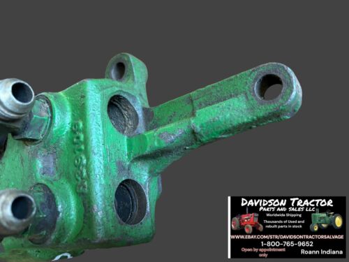John Deere RH Breakaway Coupler R39109