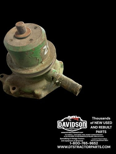 GOOD USED WATER PUMP JOHN DEERE TRACTOR 1010 2010 GAS & DIESEL AT11918 R12712