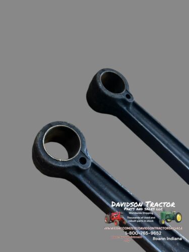USED JOHN DEERE B TRACTOR ENGINE PISTION CONNECTING ROD PAIR B1770R