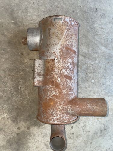 International Farmall 444 IH tractor air cleaner filter Antique Tractor