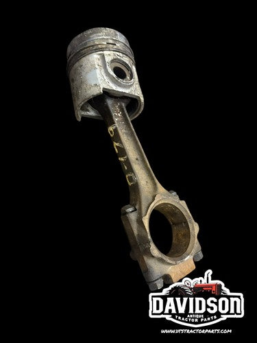 International D179 IH 484 Connecting Rod W/Piston Antique Tractor