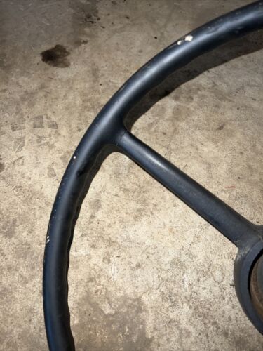 International Harvester 1586 Steering Wheel Antique Tractor IH 385156R1