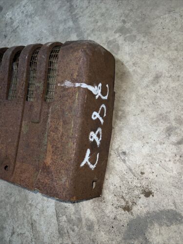 JOHN DEERE B GRILL GRILLE WITH SCREEN LEFT HAND ORIGINAL
